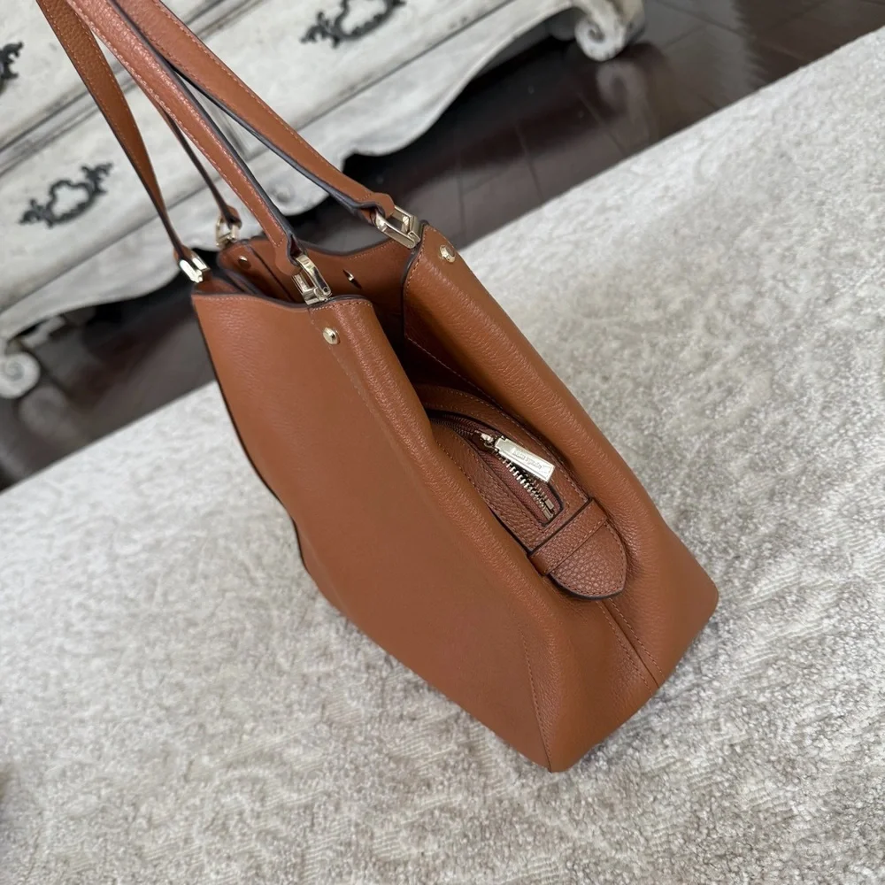 Kate Spade Leila Triple Compartment Shoulder Bag / Warm Brown / BRAND NEW / NWT - Picture 4 of 8